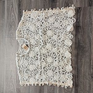 ❄️ Mastro Moda crochet knit Top ❄️